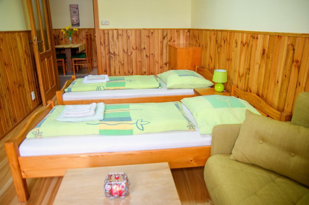 Vila Pod Branou Poprad Exteriör bild
